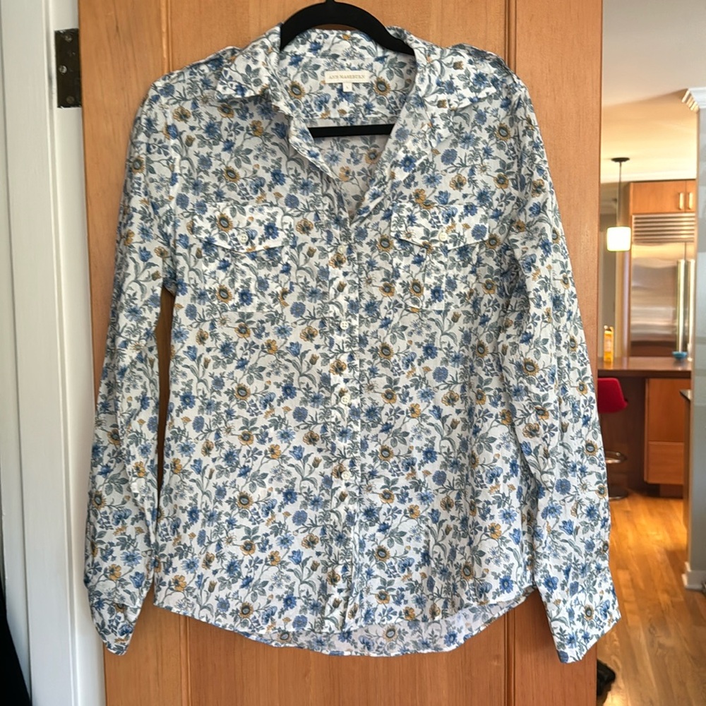 ANN MASHBURN Floral Button-Down Shirt in Blue and Yellow